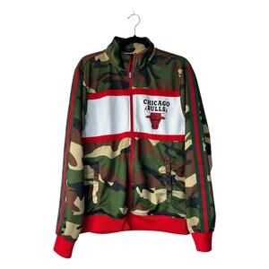 Chicago Bulls Military Basketball NBA Med Track Red Camoflage Jacket Size Medium